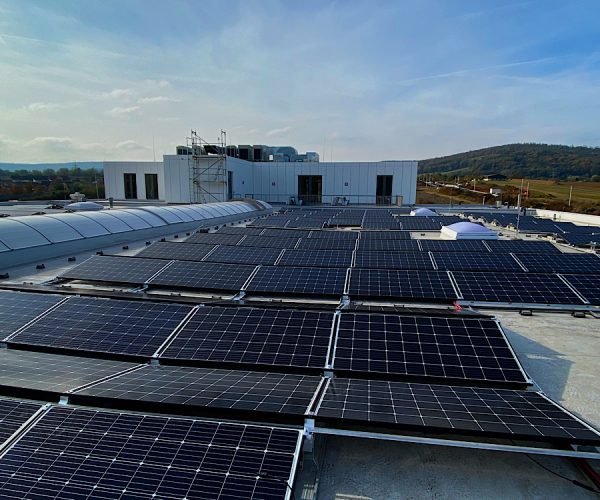 Solkraft - Ihr Photovoltaik Spezialist für Gewerbeobjekte