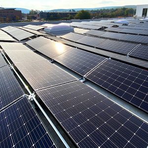 Solkraft - Ihr Photovoltaik Spezialist für Gewerbeobjekte